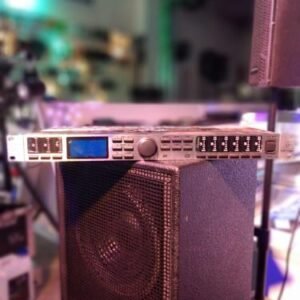 Procesador Behringer DCX-2496